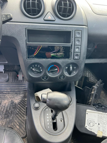 FORD FIESTA (CBK) used