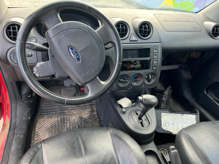 FORD FIESTA (CBK)