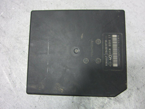  CAJA RELES / FUSIBLES 