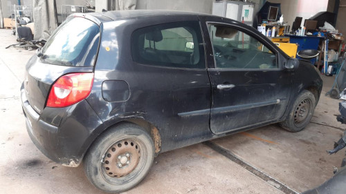 RENAULT CLIO III 