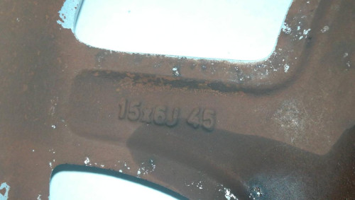LLANTA NISSAN PRIMERA BERLINA (P11) 