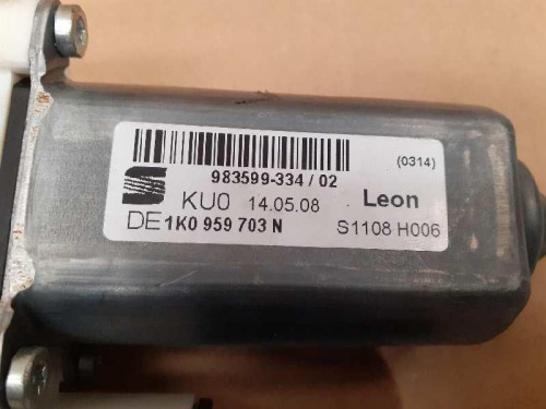  MOTOR ELEVALUNAS TRASERO IZQUIERDO 