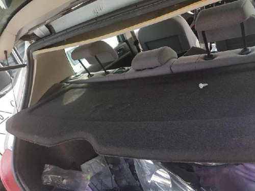 PEUGEOT 307 (S1)(04.2001) — vehículo donante para recambios 