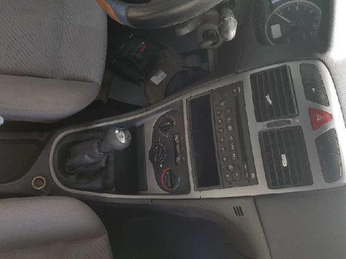 PEUGEOT 307 (S1)(04.2001) — vehículo donante para recambios 