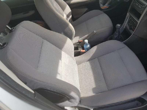 PEUGEOT 307 (S1)(04.2001) — vehículo donante para recambios 