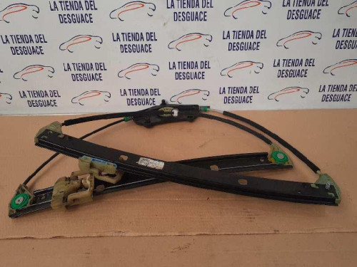  ELEVALUNAS DELANTERO DERECHO 