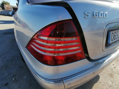 MERCEDES-BENZ CLASE S (BM 220) BERLINA