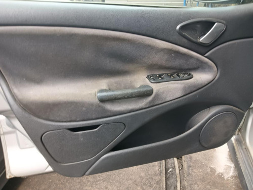 CITROEN C5 BERLINA — vehículo donante para recambios 