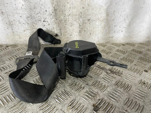 CINTURON SEGURIDAD TRASERO DERECHO 