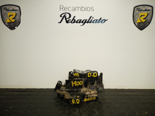  CERRADURA PUERTA DELANTERA DERECHA 