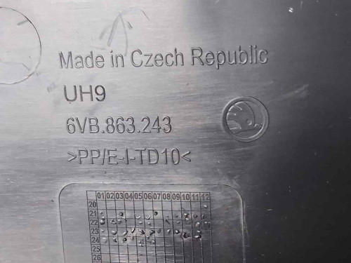 APOYABRAZOS CENTRAL SKODA FABIA (PJ3) 