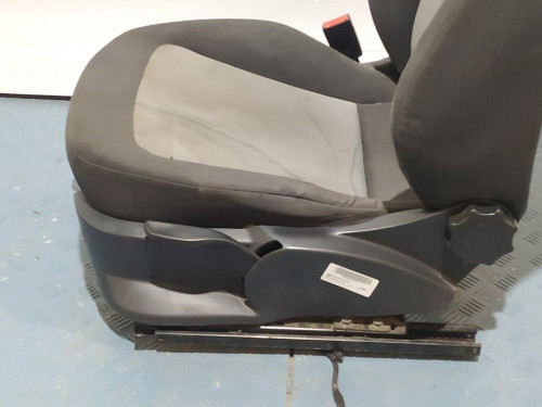  ASIENTO DELANTERO IZQUIERDO Seat IBIZA BERLINA (6J5) 