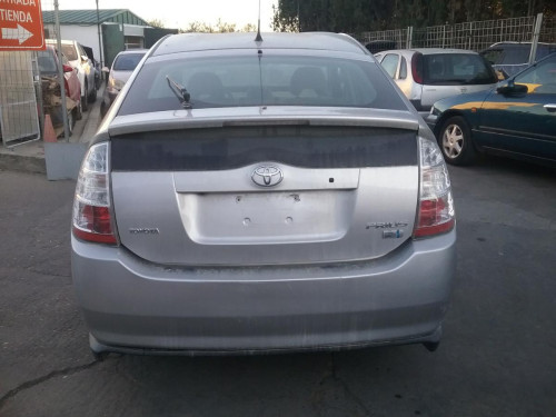  TOYOTA PRIUS (NHW20) 