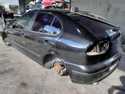 SEAT LEON (1M1)