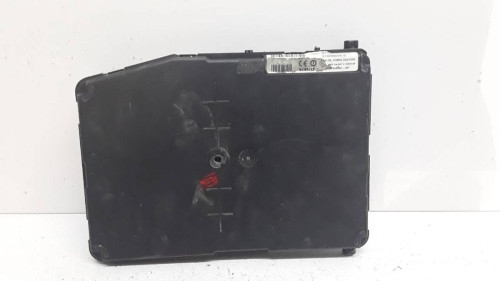 CAJA RELES / FUSIBLES RENAULT MEGANE II CLASSIC BERLINA 