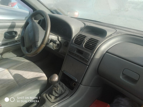  RENAULT LAGUNA (B56) 