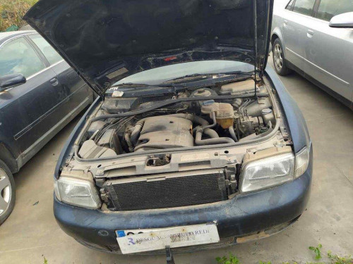  AUDI A4 BERLINA (B5) 
