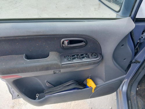 HYUNDAI TRAJET (FO) — vehículo donante para recambios 