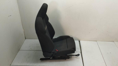 ASIENTO DELANTERO IZQUIERDO