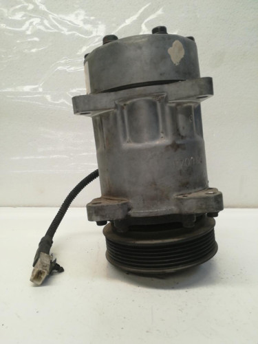  COMPRESOR AIRE ACONDICIONADO 
