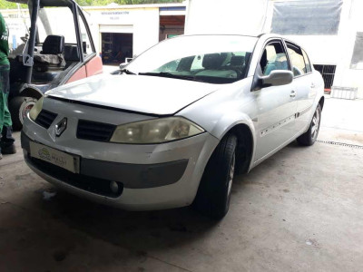 RENAULT MEGANE II CLASSIC BERLINA