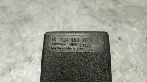ENGANCHE CINTURON TRASERO DERECHO MERCEDES-BENZ CLASE E (BM 124) BERLINA 