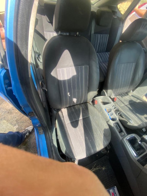 ASIENTO DELANTERO DERECHO