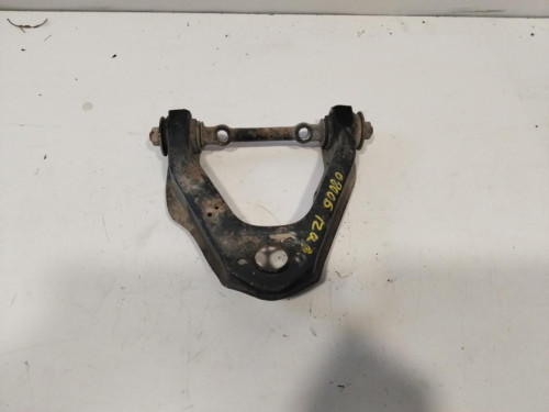 BRAZO SUSPENSION INFERIOR DELANTERO IZQUIERDO Nissan TERRANO II (R20) 