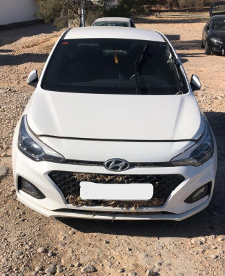 HYUNDAI I20 ACTIVE (GB)