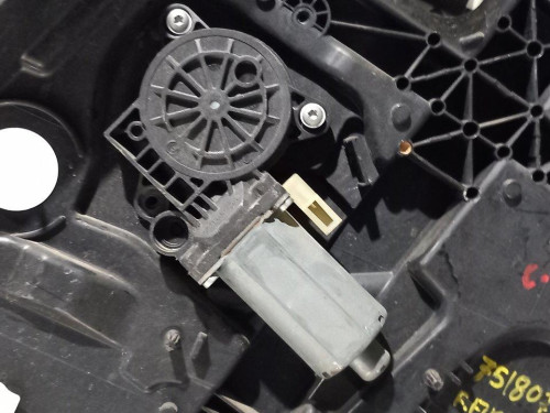  ELEVALUNAS DELANTERO DERECHO FORD FUSION (CBK) 