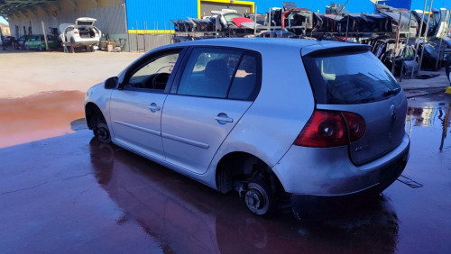 VOLKSWAGEN GOLF V (1K1)(10.2003) — автомобиль-донор на запчасти 