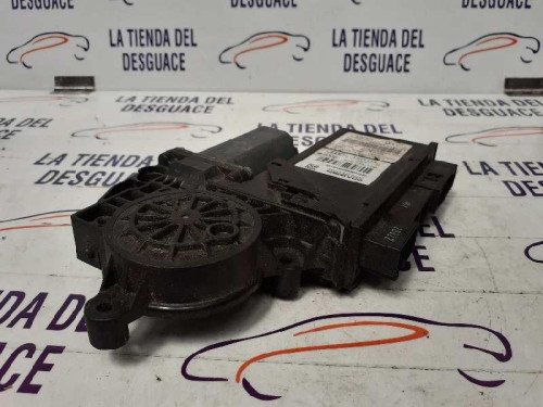  MOTOR ELEVALUNAS TRASERO IZQUIERDO 