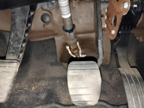 PEDAL FRENO DACIA DUSTER I 