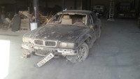 BMW SERIE 7 (E38)