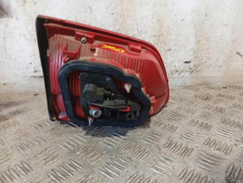 PILOTO TRASERO DERECHO INTERIOR 