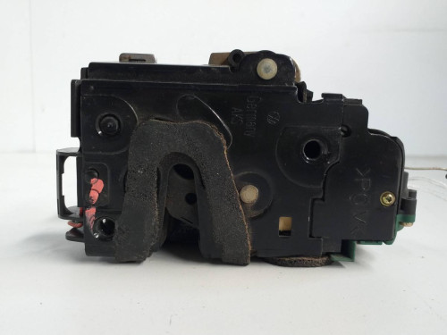  CERRADURA PUERTA TRASERA IZQUIERDA Volkswagen POLO IV (9N1) 