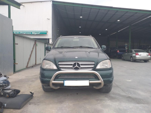  MERCEDES-BENZ CLASE ML (BM 163) 