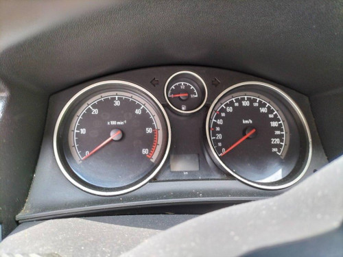  OPEL ASTRA H BERLINA 