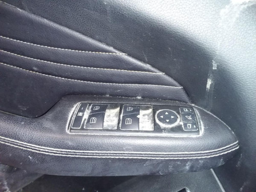 MANDO ELEVALUNAS DELANTERO IZQUIERDO Mercedes-Benz CLASE ML (BM 166) 