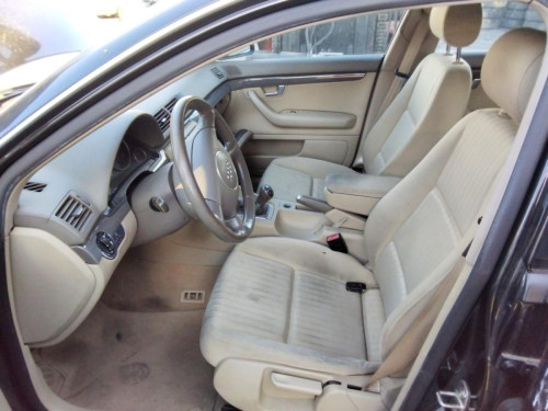  AUDI A4 BERLINA (8E) 