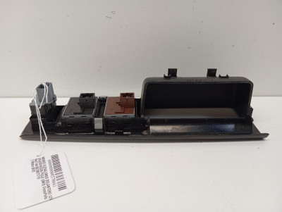 MANDO ELEVALUNAS DELANTERO IZQUIERDO, VOLKSWAGEN, POLO IV (9N3)