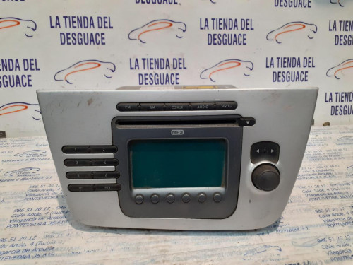  SISTEMA AUDIO / RADIO CD 
