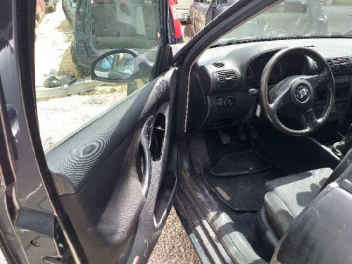  SEAT LEON (1M1) 