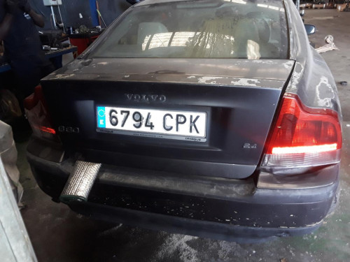  VOLVO S60 BERLINA 
