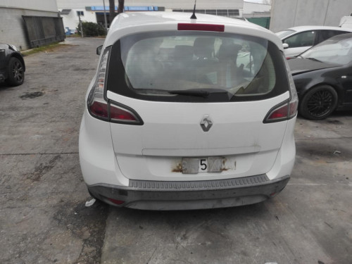 RENAULT SCENIC III (JZ) — vehículo donante para recambios 