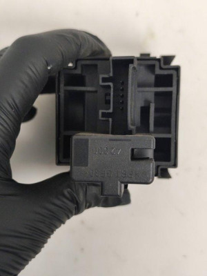 INTERRUPTOR, RENAULT, MEGANE III BERLINA 5P