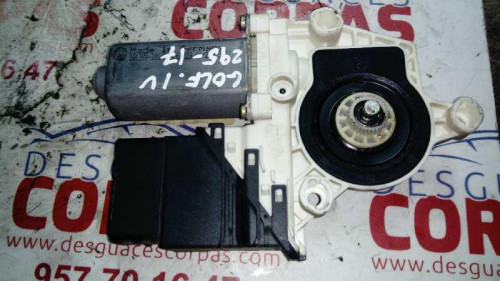 MOTOR ELEVALUNAS TRASERO DERECHO Volkswagen GOLF IV BERLINA (1J1)(10.1997) 