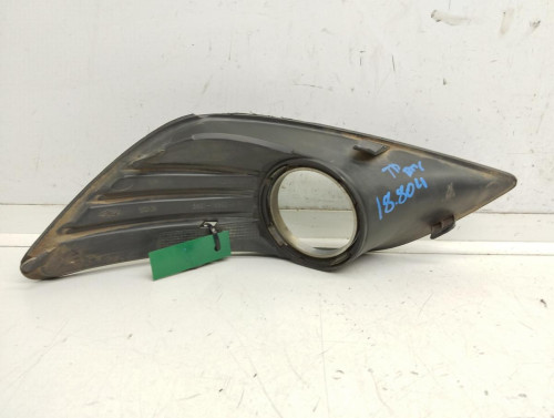  REJILLA PARAGOLPES DERECHA FORD FOCUS BERLINA (CAP) 