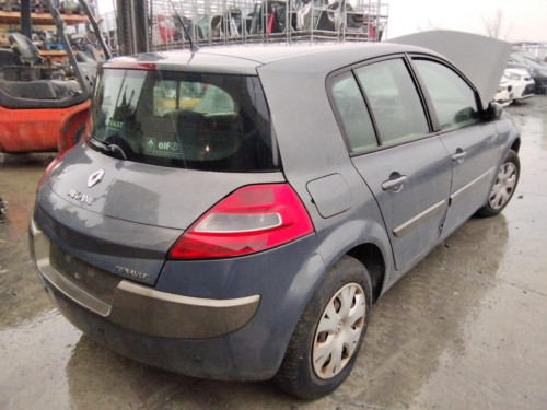  RENAULT MEGANE II BERLINA 5P 