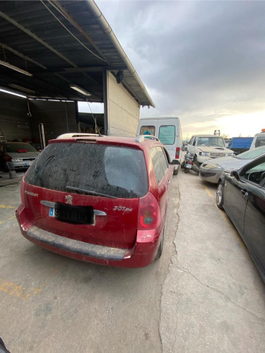 PEUGEOT 307 BREAK / SW (S1)(04.2002) — vehículo donante para recambios 